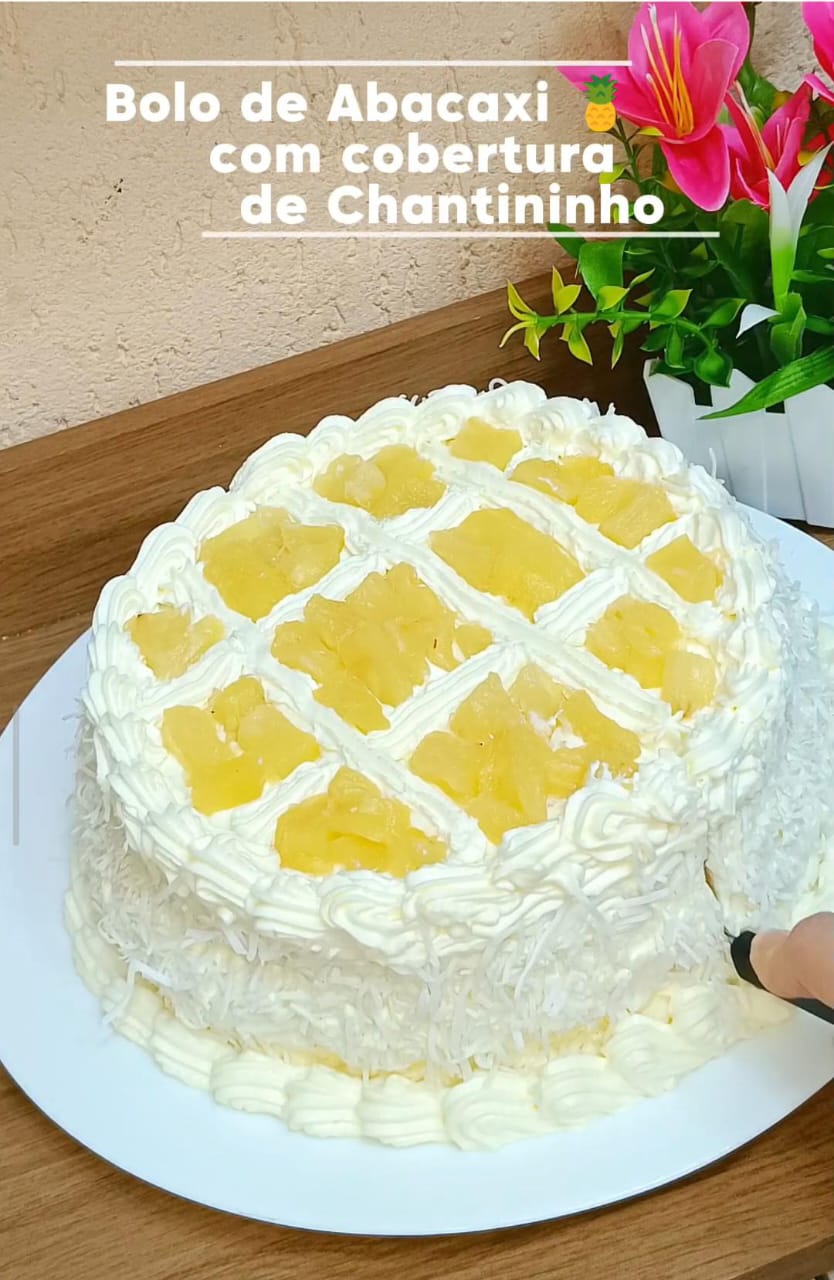 Bolo de Abacaxi