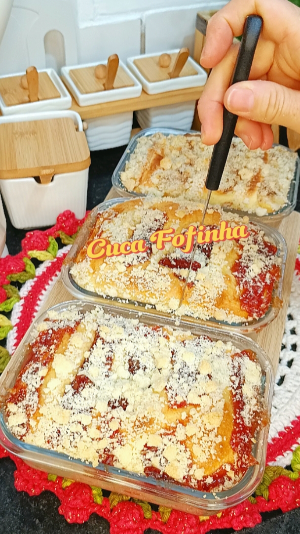 Cuca Fofinha de Colher